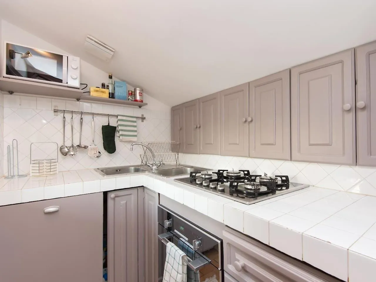 Navona Penthouse Apartment Rome Italy