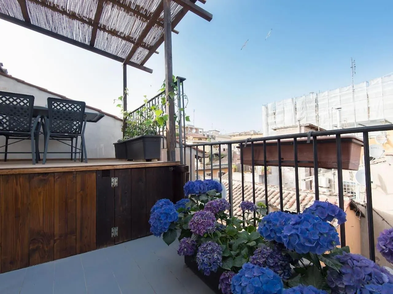 Navona Penthouse Apartment Rome