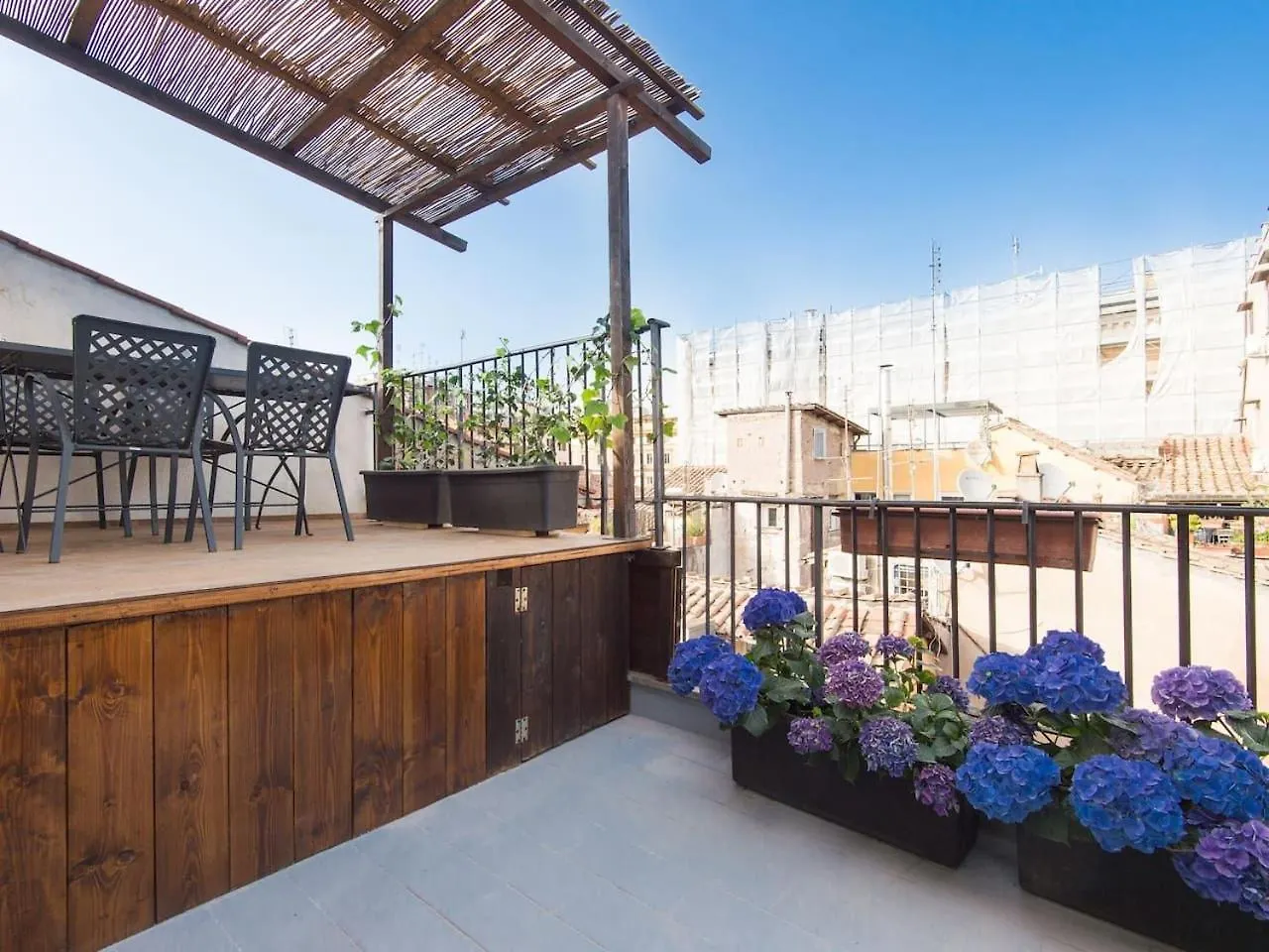 Navona Penthouse Apartment Rome Italy
